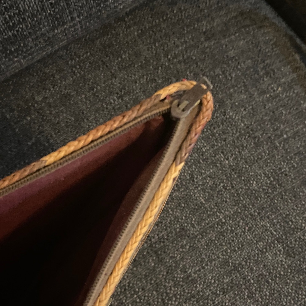 Vintage Woven Patterned Tote Bag in Brown and Black - Picture 2 of 2